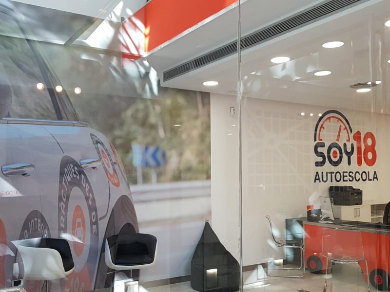 Autoescuela SOY18 abre su primera autoescuela en Sabadell